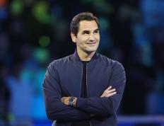 雷竞技-塞尔维亚队观众热烈欢呼！，费德勒迎来十五赛季出色发挥比赛高潮迭起的简单介绍