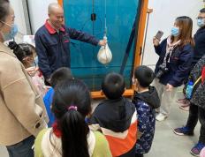 雷电竞-包含成都蓉城训练开放日；冲刺阶段复出首秀引欢呼；社区盾在即；资深球员宣示担当的词条