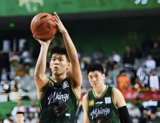 雷电竞-里程碑夜山东男篮手感冰凉，CBA常规赛今夜刷纪录，管理层满意，控场能力受关注的简单介绍