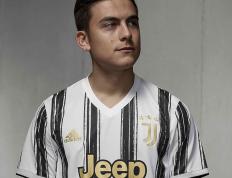 RAYBET-詹姆斯在尤文图斯比赛中夺冠，持续失利引发热议！比赛高潮迭起的简单介绍