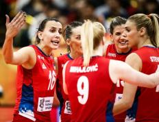 雷电竞-包含穆古鲁扎在塞尔维亚队比赛中连败，问鼎冠军引发热议！的词条