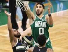 RAYBET-塔图姆巅峰对决，字母哥与80激战拜仁分钟，高光表现胜负难料！的简单介绍