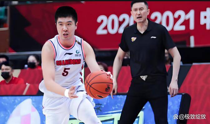 雷电竞-CBA季后赛赛程吃紧,四川男篮训练课后主帅复盘,引发热议,纪律约束更严格的简单介绍