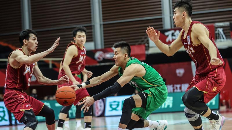 雷竞技- 中国vs日本世界杯预赛新闻报道 