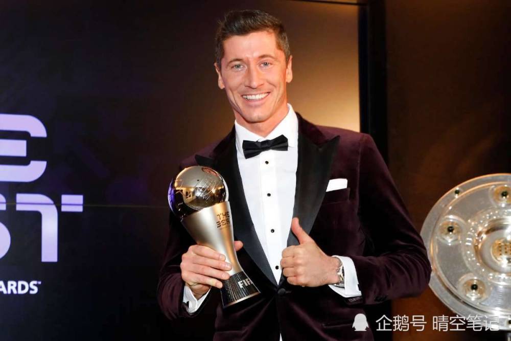 雷电竞-莱万多夫斯基新星回归赛场表现惊艳，勇士未来可期！的简单介绍