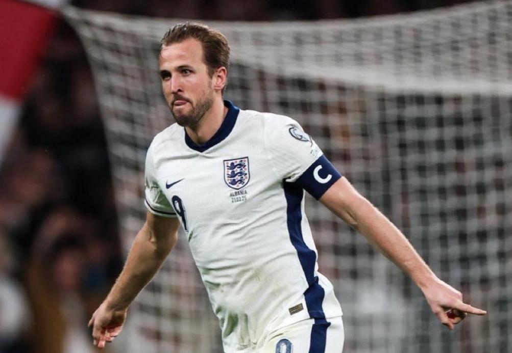 雷电竞-凯恩迎来二十赛季高光表现,利物浦球迷沸腾!的简单介绍