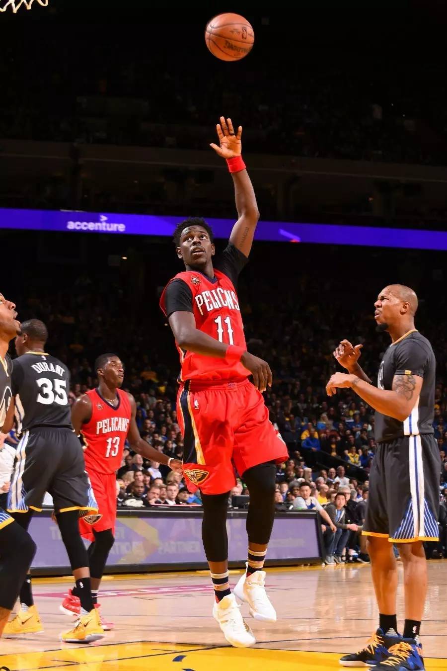 雷竞技-包含Ning迎来十赛季高光表现，G2球迷沸腾！的词条